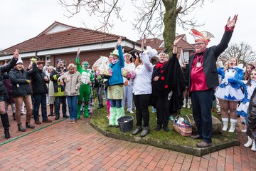 Bild 644 - Latuff 2016 Umzug
